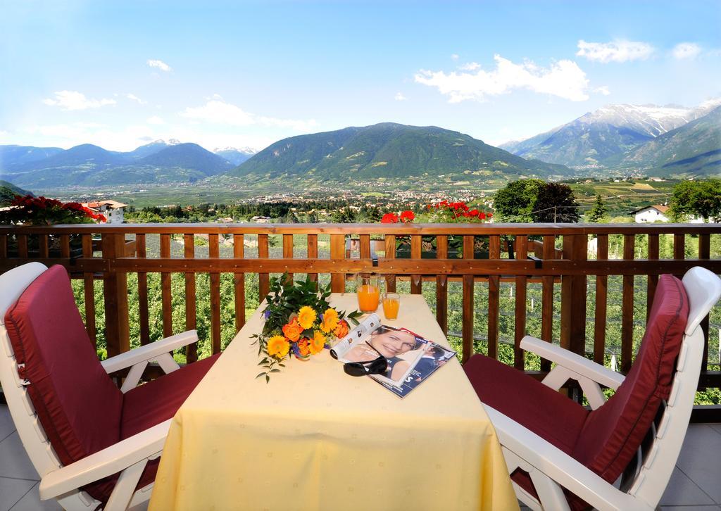 Feldhof Schenna Aparthotel Rum bild