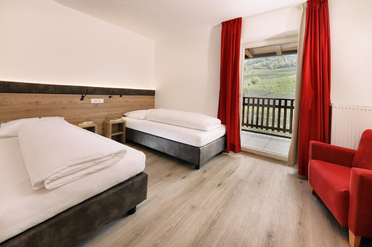 Feldhof Schenna Aparthotel Exteriör bild