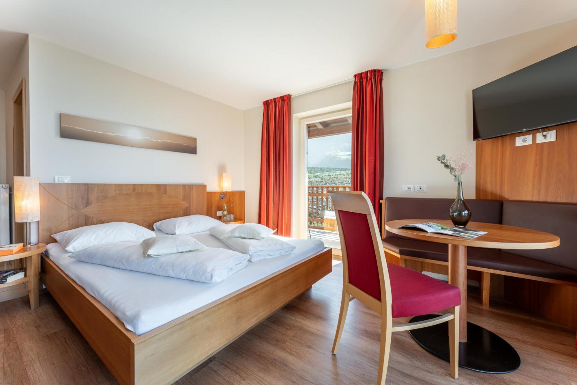 Feldhof Schenna Aparthotel Exteriör bild